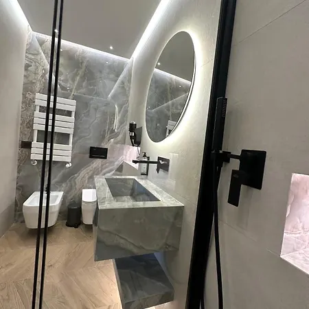 Πανσιόν Luxury 56